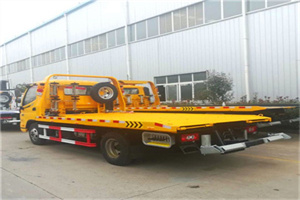 双塔附近拖车救援搭电