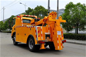 双塔高速路拖车费